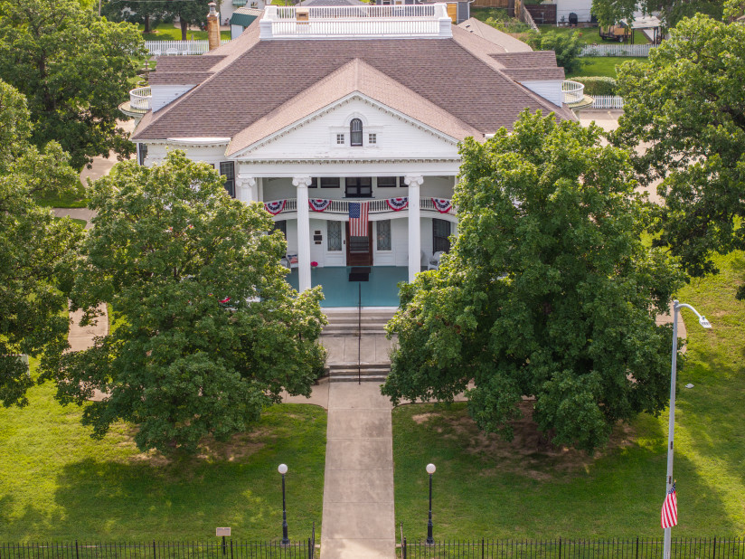 Historic-Seelye-Mansion-Abilene,KS